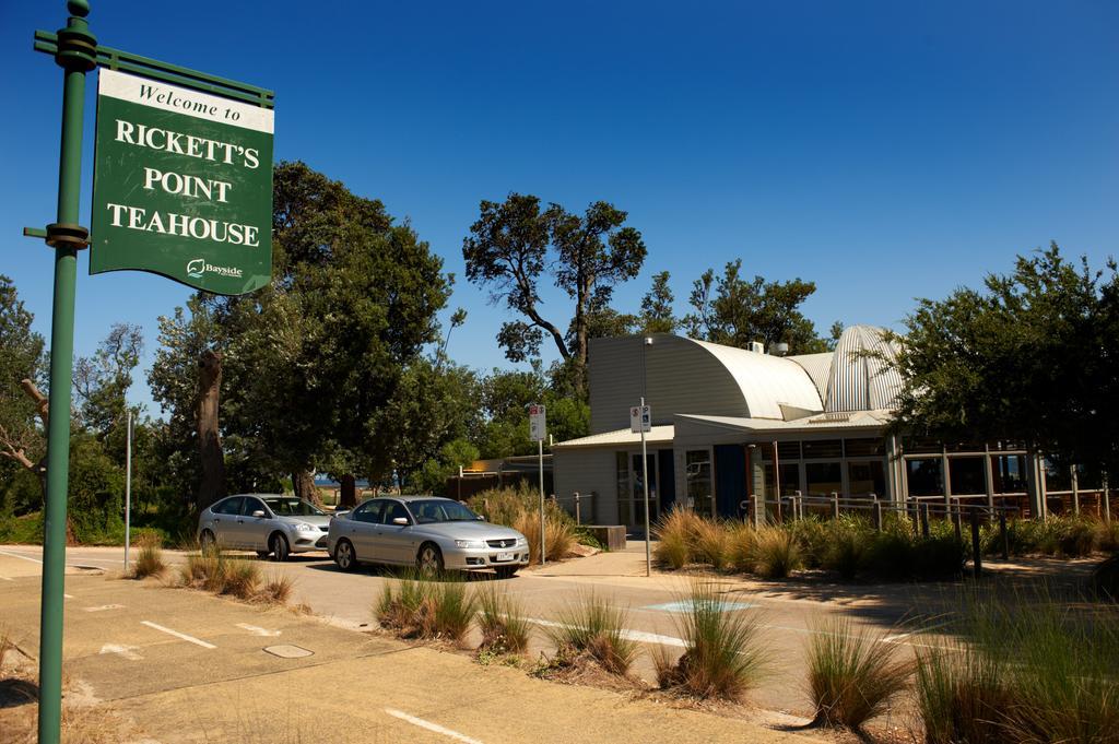 Quest Cheltenham Exterior photo